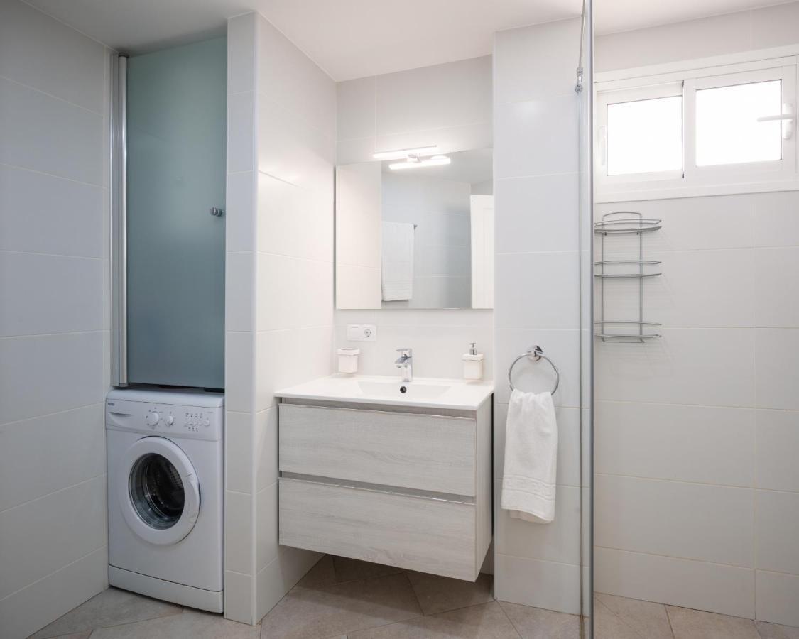 אדחה Homeforguest Apartamento Con Piscina A 50M Del Mar En La Caleta מראה חיצוני תמונה